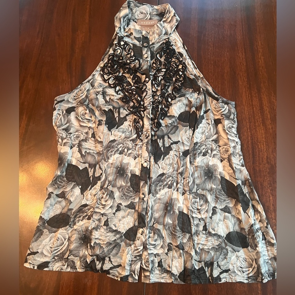 Kenar 100% Silk Halter Neck Floral Blouse - Medium